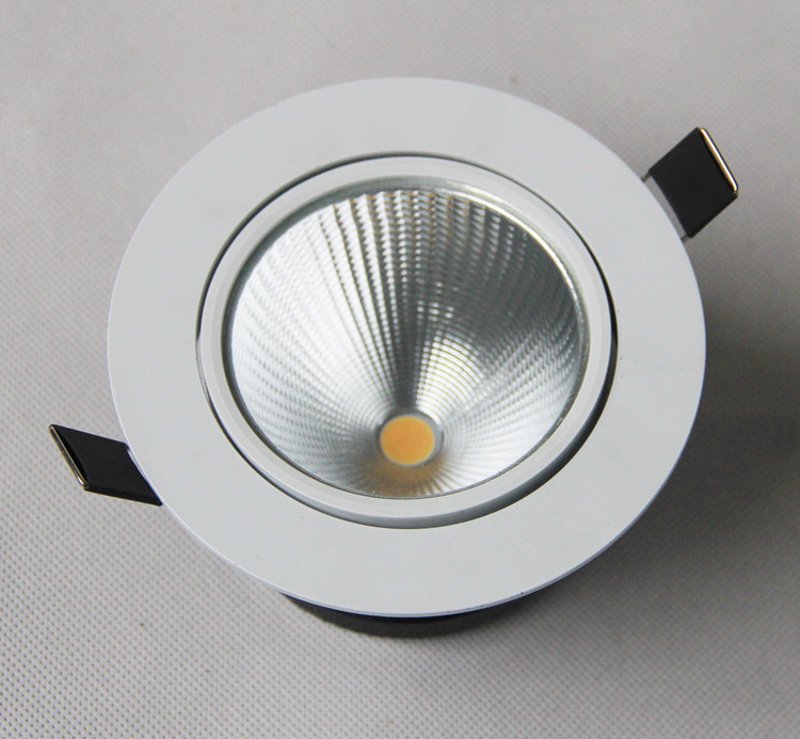 深圳LED灯厂家：点亮城市的新希望